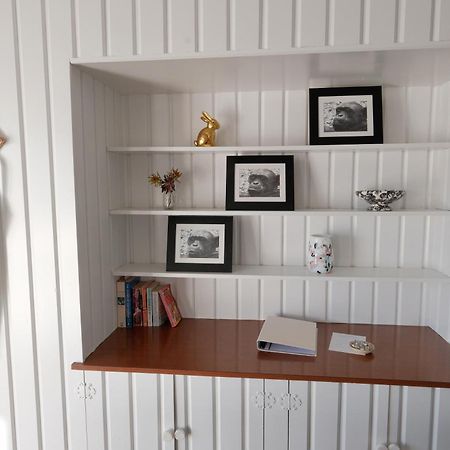 4 Bedroom In Great Location Hamilton Exterior photo
